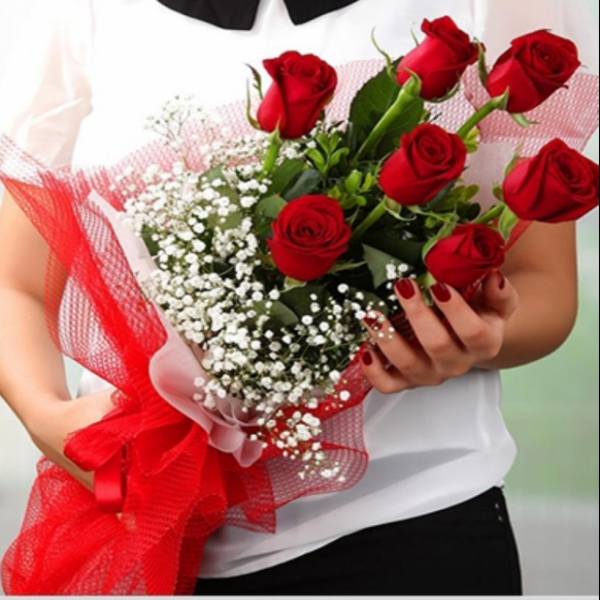 7 Roses Bouquet Resim 1